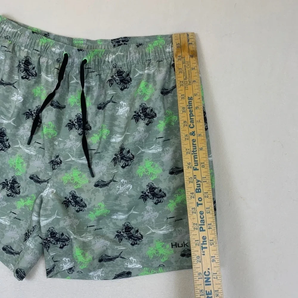 Huk pursuit boardshorts
